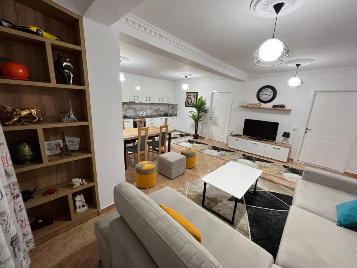 Daily Rent Apartment City Center Elbasan 6 Εξωτερικό φωτογραφία