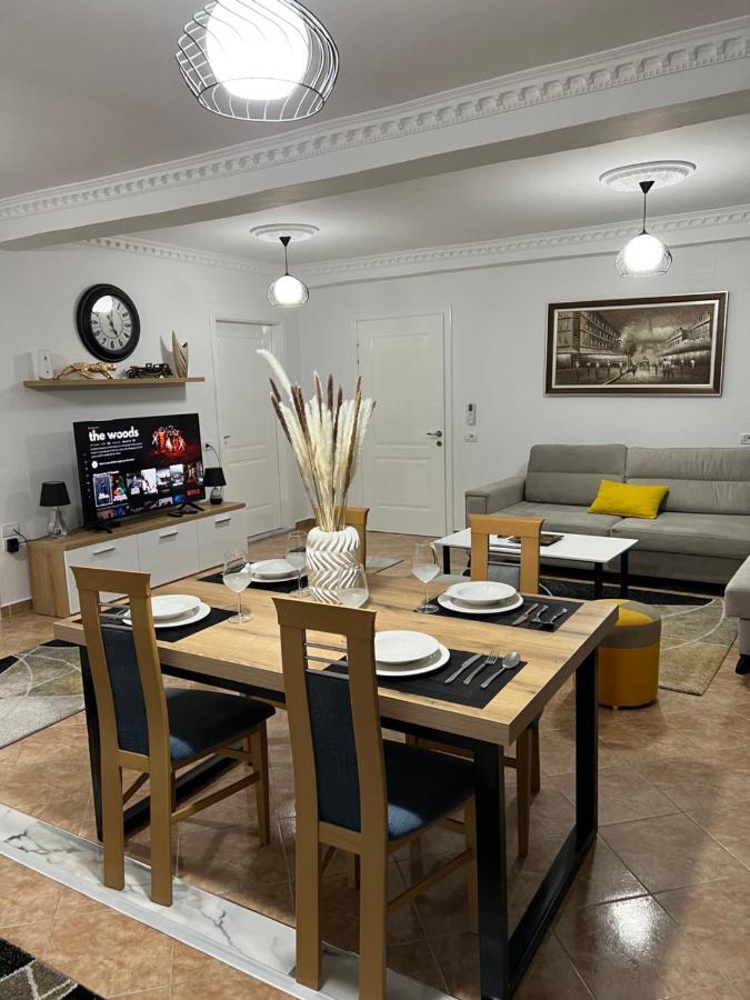 Daily Rent Apartment City Center Elbasan 6 Εξωτερικό φωτογραφία