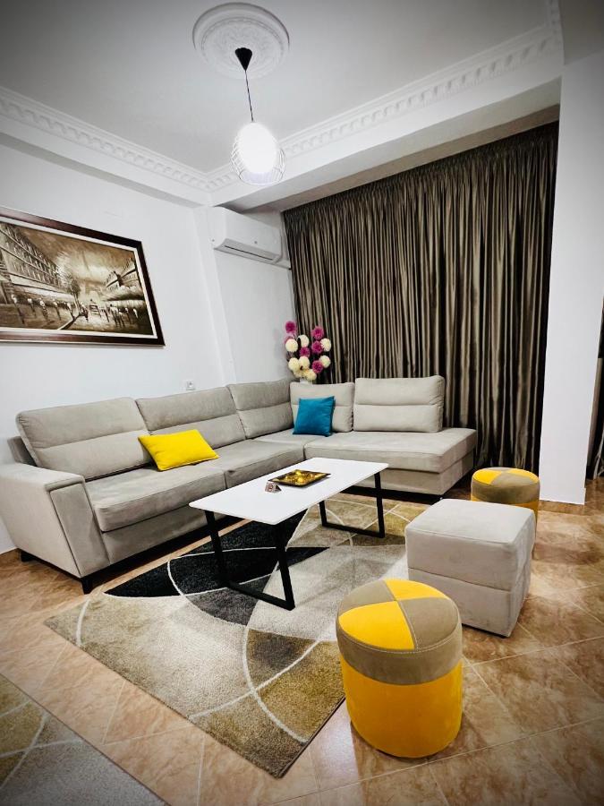 Daily Rent Apartment City Center Elbasan 6 Εξωτερικό φωτογραφία