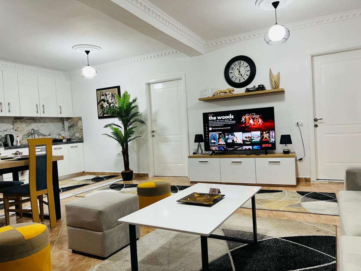 Daily Rent Apartment City Center Elbasan 6 Εξωτερικό φωτογραφία